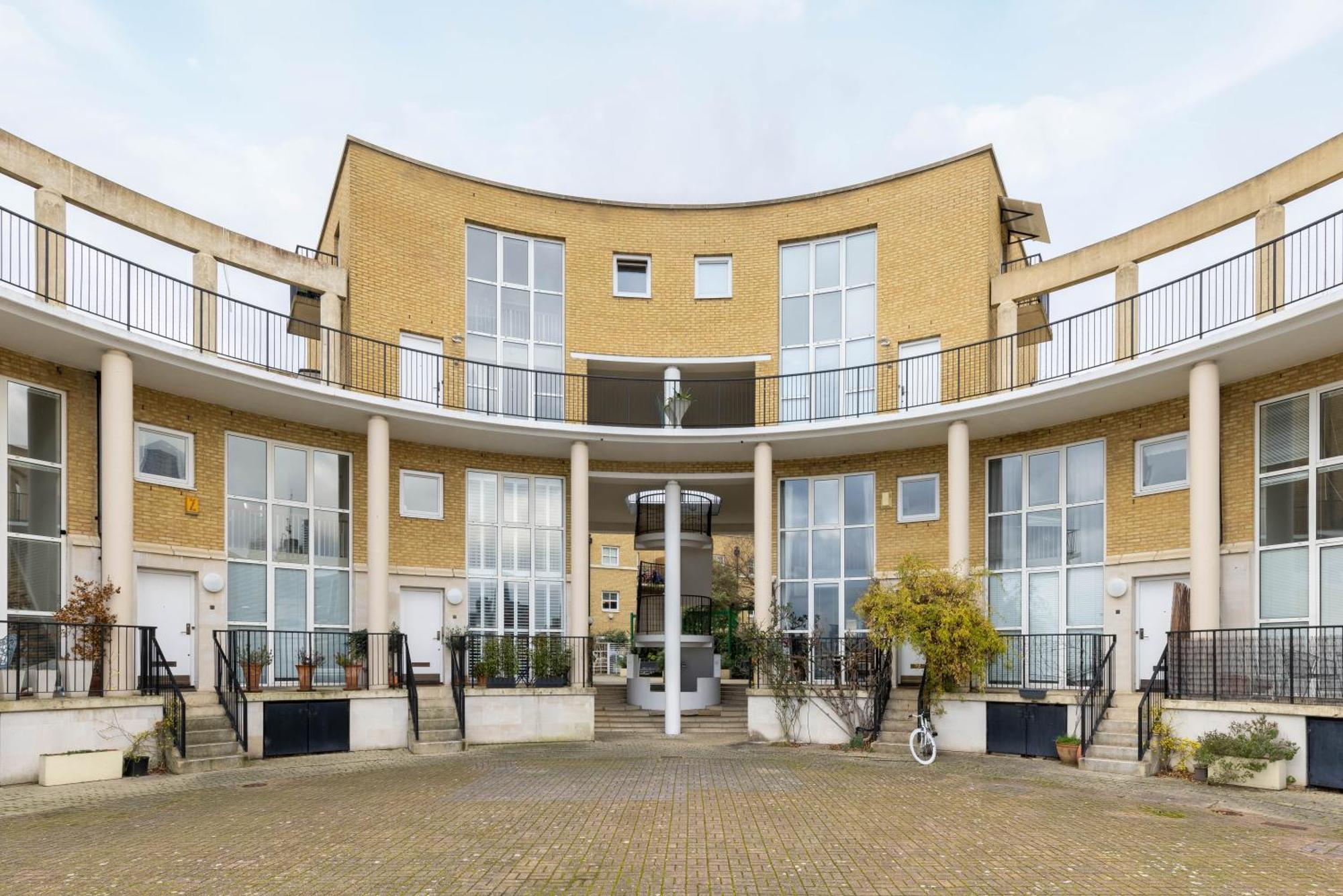 The Canada Water Apartments Лондон Экстерьер фото